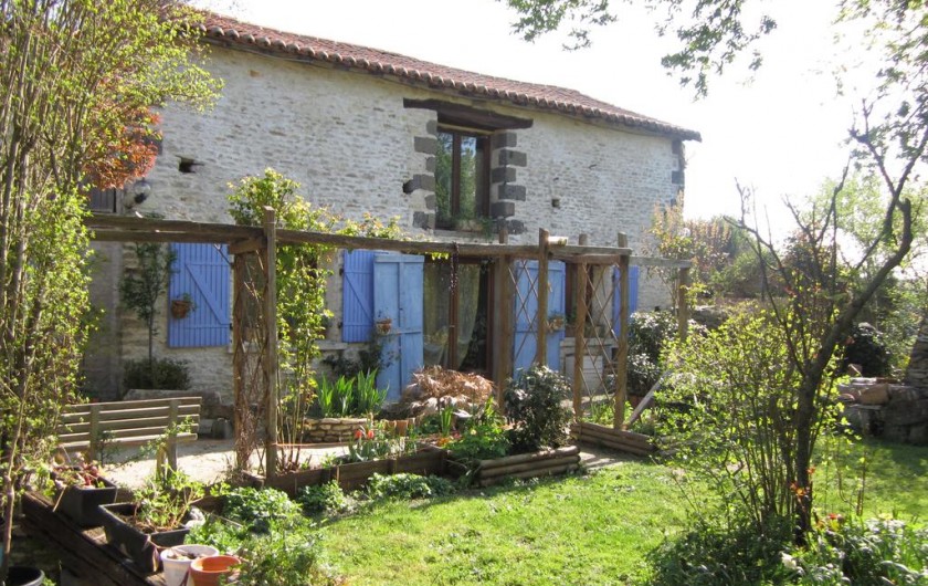 Location de vacances - Chambre d'hôtes à Saint-Jean-de-Sauves