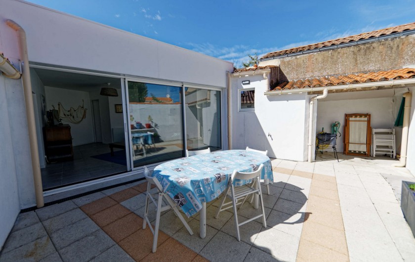 Location de vacances - Villa à Les Sables-d'Olonne - cour