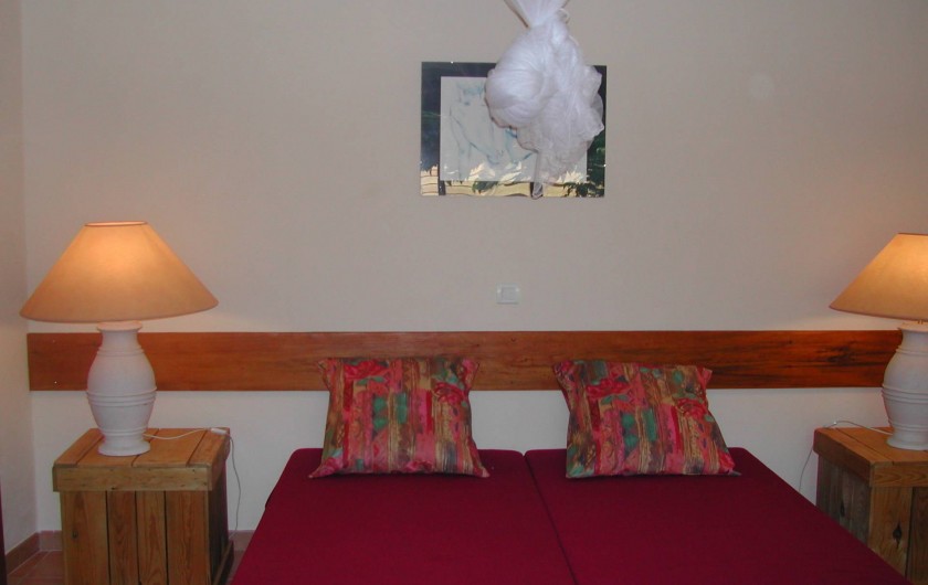 Location de vacances - Gîte à Aubignan - chambre 2 lits jumeaux