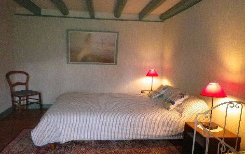 Location de vacances - Gîte à Saint-Nectaire - Chambre 1er étage