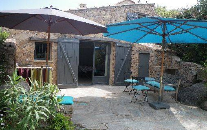 Location de vacances - Villa à Porto-Vecchio - jardin/terrasse