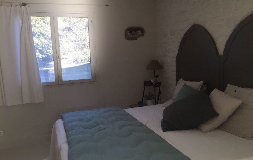 Location de vacances - Villa à Porto-Vecchio - chambre du bas