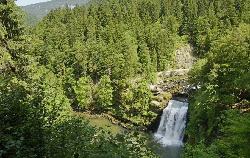 Location de vacances - Appartement à Hauterive-la-Fresse