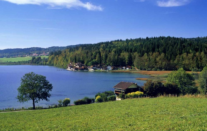 Location de vacances - Appartement à Hauterive-la-Fresse