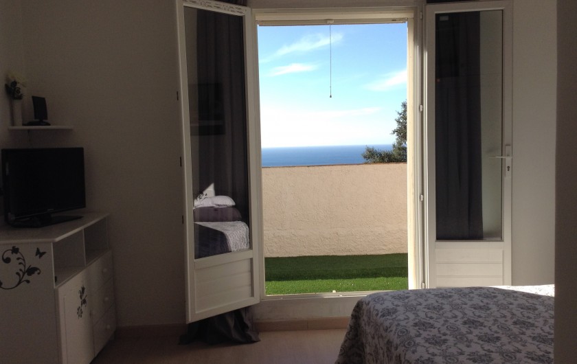 Location de vacances - Mas à La Croix-Valmer - Vue chambre parentale