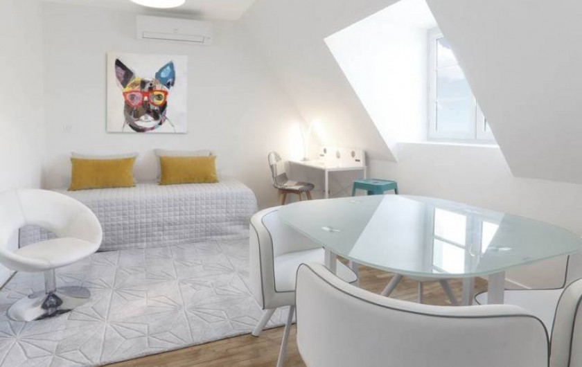 Location de vacances - Appartement à Montignac - Le noir et blanc