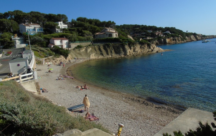 Location de vacances - Studio à Sanary-sur-Mer - La Plage