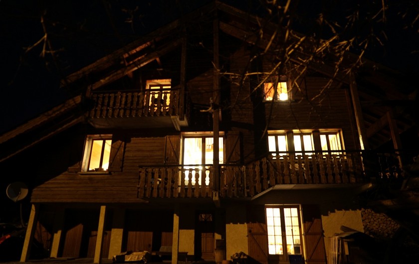 Location de vacances - Chalet à Les Deux Alpes - vue nuit