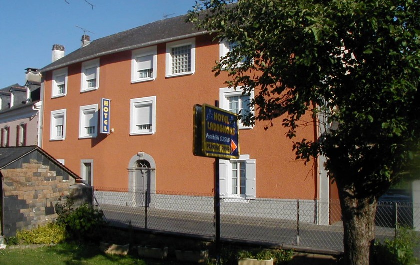 Location de vacances - Gîte à Peyrouse - L'Hôtel