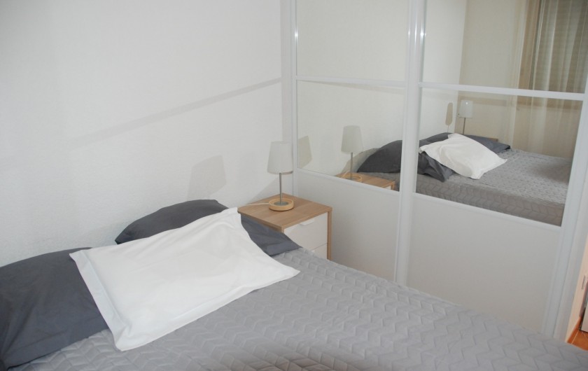 Location de vacances - Appartement à La Londe-les-Maures - Chambre 1