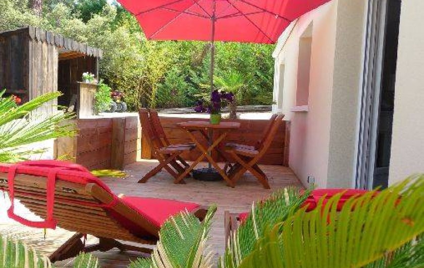 Location de vacances - Gîte à Pyla sur Mer - Vue sur la terrasse 