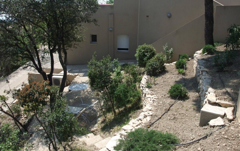 Location de vacances - Appartement à Villeneuve-lès-Avignon - Le jardin