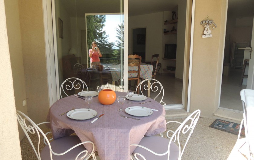 Location de vacances - Appartement à Villeneuve-lès-Avignon - La loggia