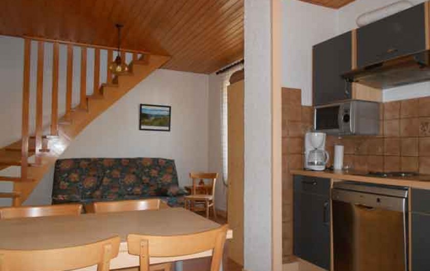 Location de vacances - Gîte à La Bresse - Gite "la lunelle" Duplex de 35 m2 - Séjour cuisine