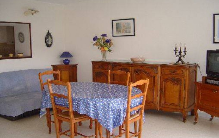 Location de vacances - Appartement à Le Lavandou - sejour