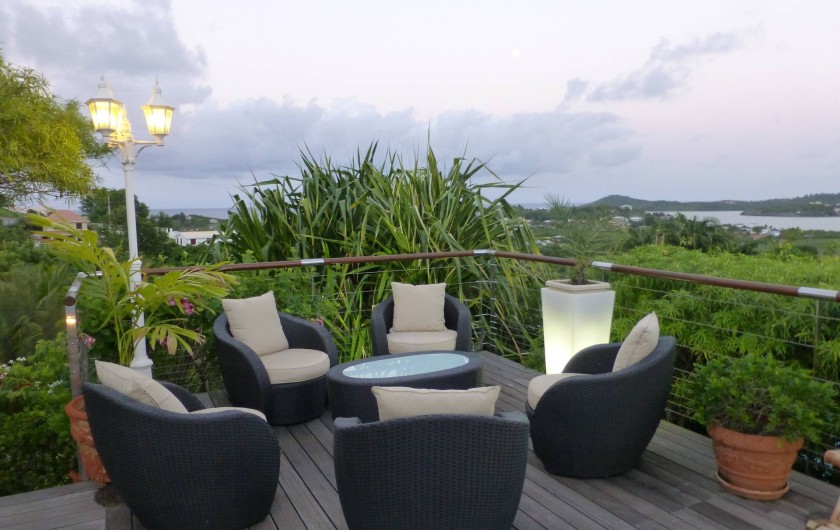 Location de vacances - Gîte à Le François - Coin détente sur terrasse pour déguster un punch....