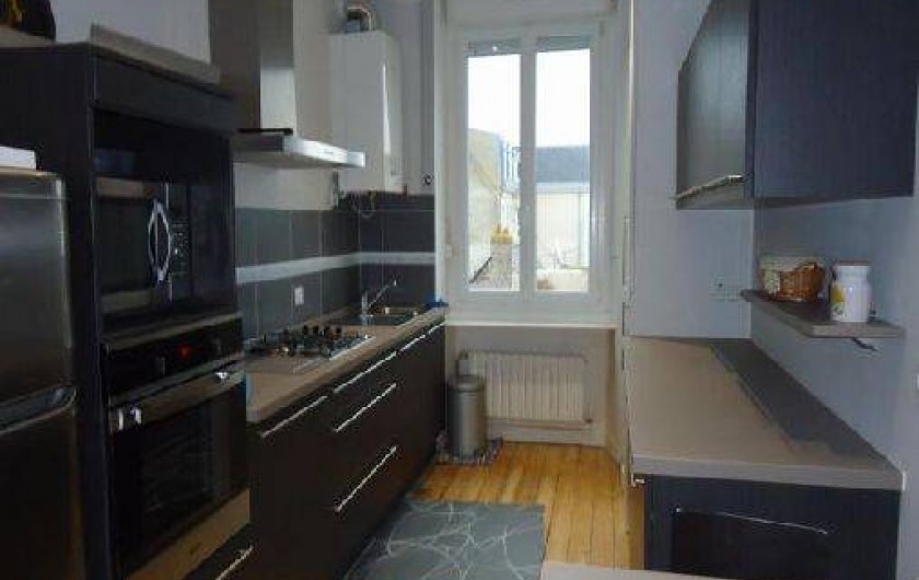 Location de vacances - Appartement à Saint-Malo - cuisine labo