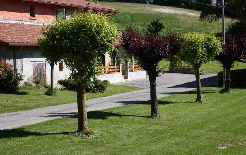 Location de vacances - Chambre d'hôtes à Seysses-Savès - L’extérieur des chambres d'hôtes