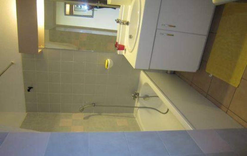 Location de vacances - Appartement à Le Cap d'Agde - La salle de bain