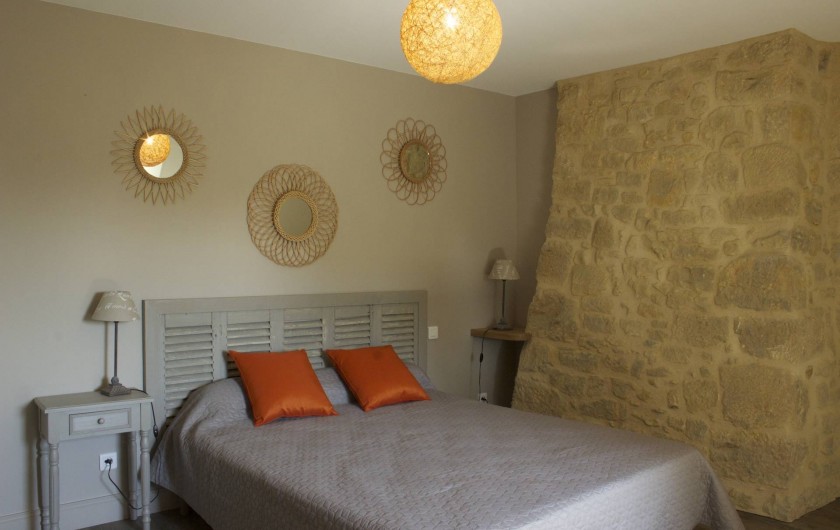 Location de vacances - Gîte à Saint-Avit-Sénieur - chambre 2 .  étage.