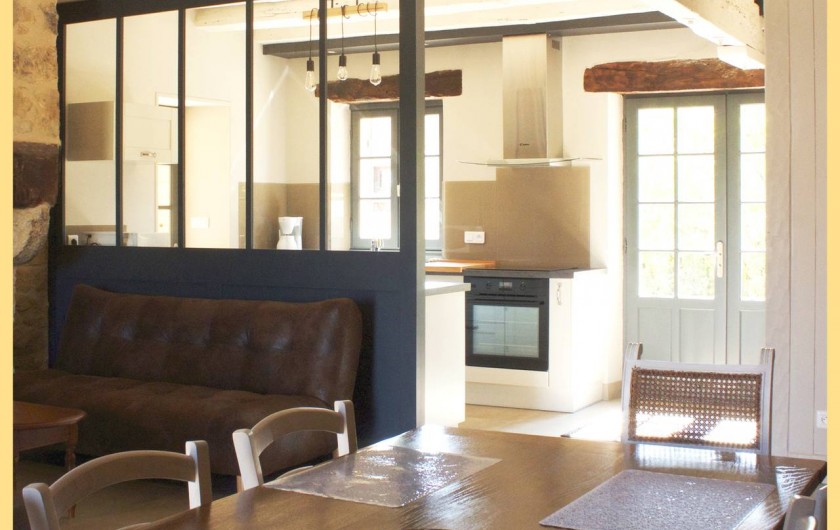 Location de vacances - Gîte à Saint-Avit-Sénieur - Piece de vie