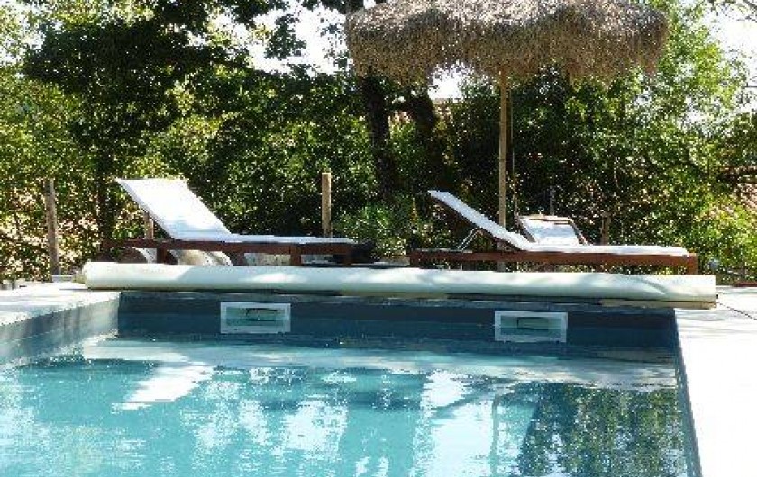 Location de vacances - Gîte à Festalemps - piscine