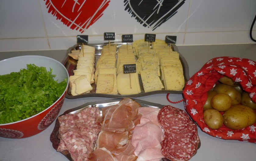 Location de vacances - Chambre d'hôtes à Gerbépal - Raclette