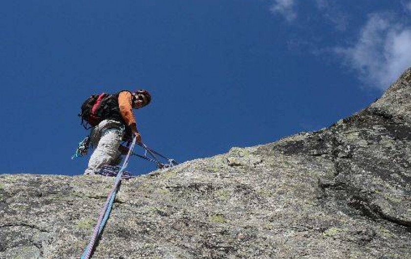 Location de vacances - Gîte à Saint-Vincent-de-Mercuze - Site d'escalade à proximité