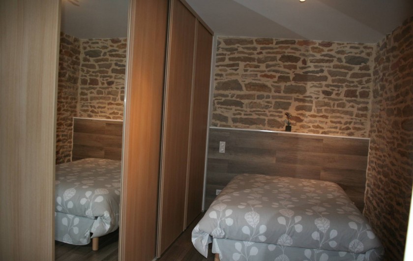 Location de vacances - Gîte à Bligny-lès-Beaune - chambre à coucher