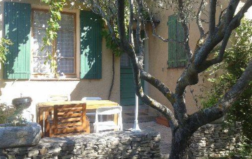 Location de vacances - Villa à Revest-des-Brousses - Terrasse