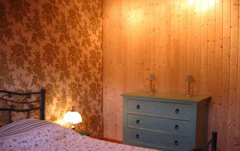 Location de vacances - Appartement à Argelès-Gazost - chambre à coucher