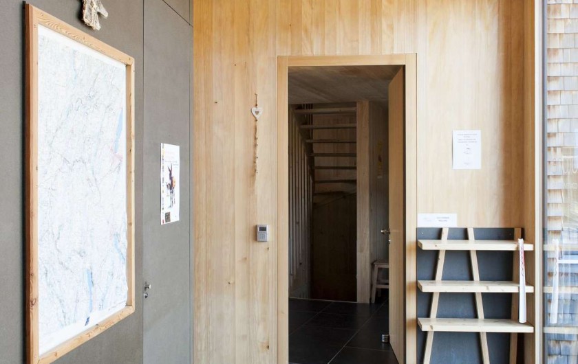 Location de vacances - Chalet à La Pesse - Hall d'entrée du gîte