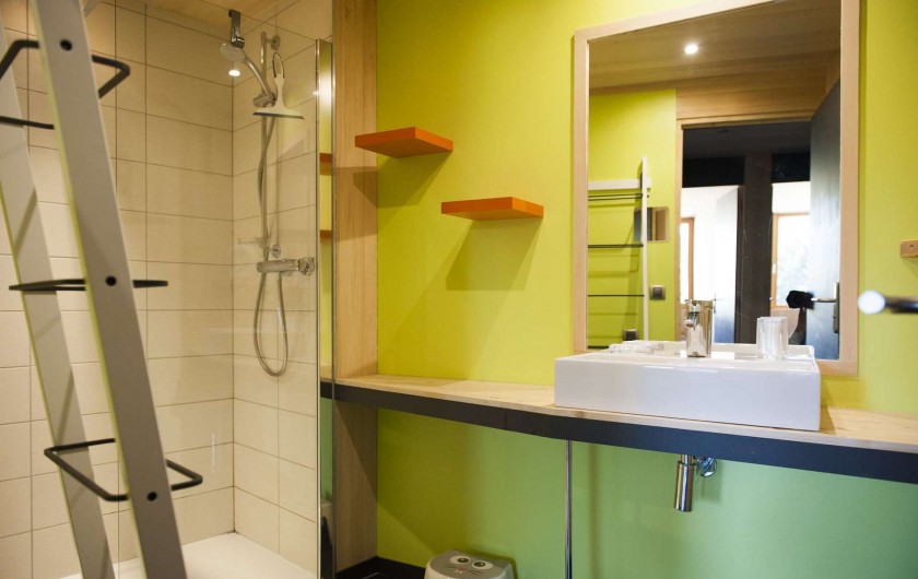 Location de vacances - Chalet à La Pesse - Salle de bains1