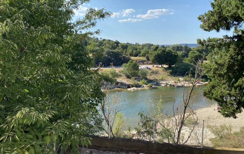 Location de vacances - Villa à Collias - Vue de la chambre 3