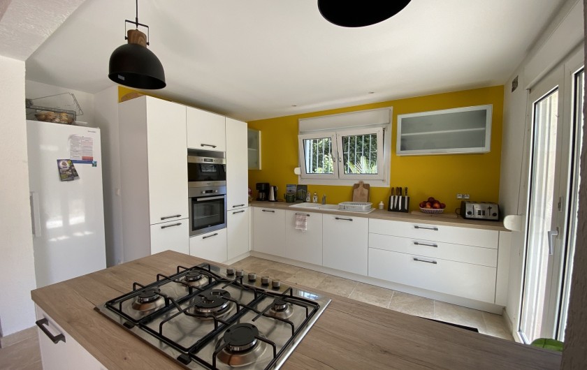 Location de vacances - Villa à Collias - Cuisine ouverte