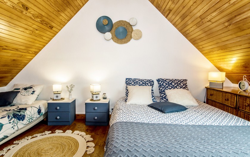 Location de vacances - Villa à Sibiril - Chambre 1 Lit double et un lit simple