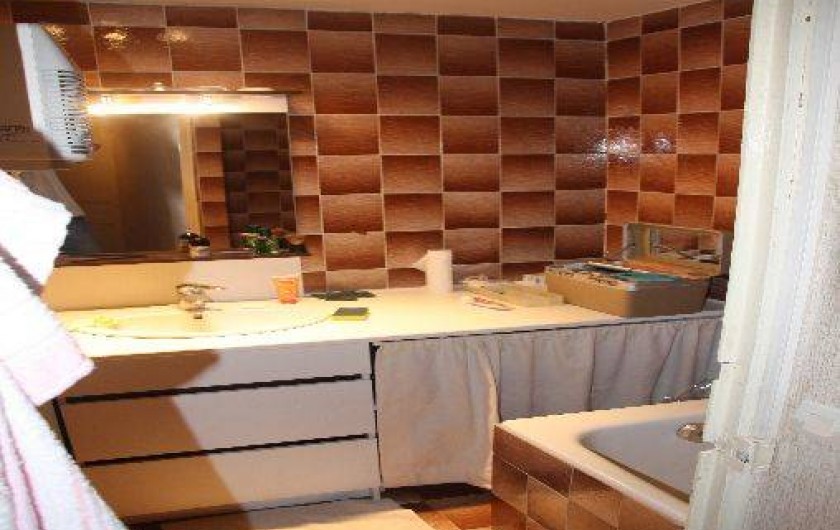 Location de vacances - Villa à Saint-Étienne-les-Orgues - Salle de bains