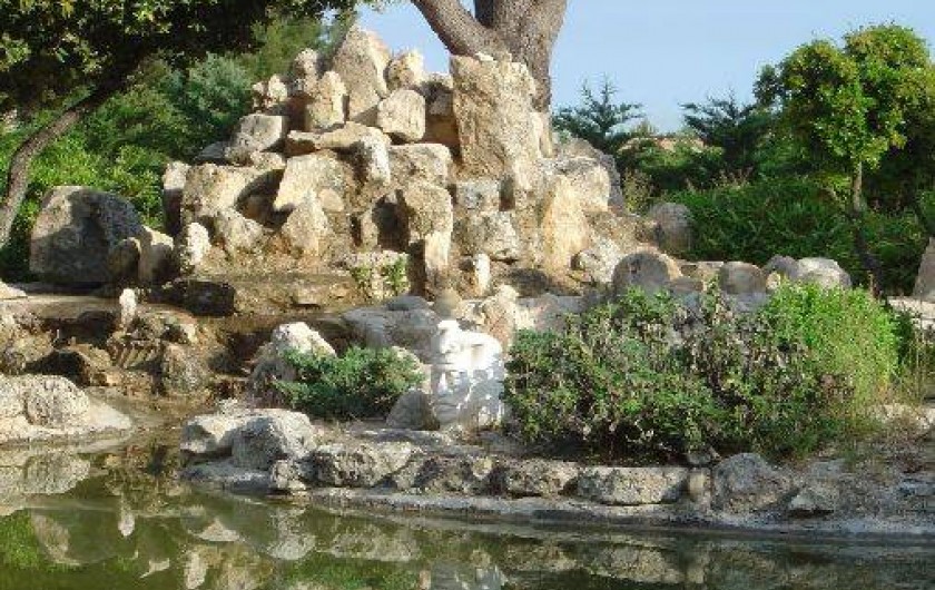 Location de vacances - Appartement à Éguilles - un jardin très calme pour se ressourcer...