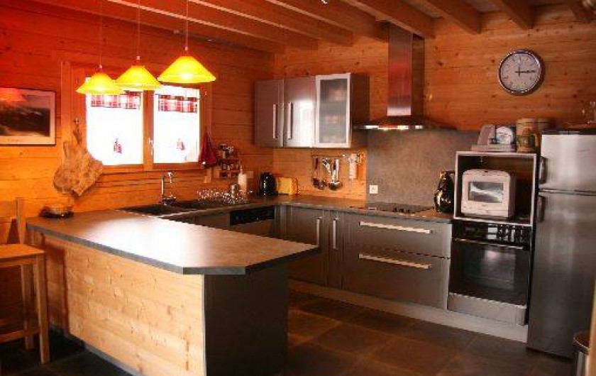 Location de vacances - Chalet à La Féclaz - cuisine toute équipée