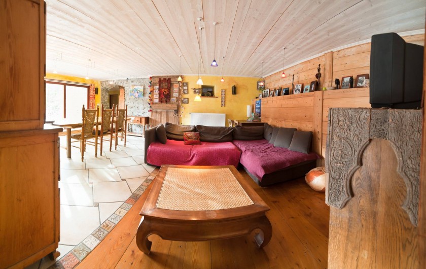 Location de vacances - Chalet à Albiez-Montrond - séjour