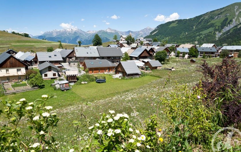 Location de vacances - Chalet à Albiez-Montrond - extérieur été