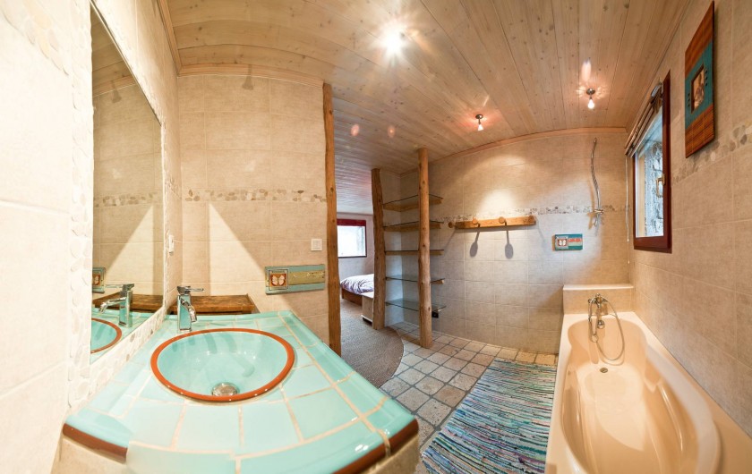 Location de vacances - Chalet à Albiez-Montrond - salle de bain chambre 5