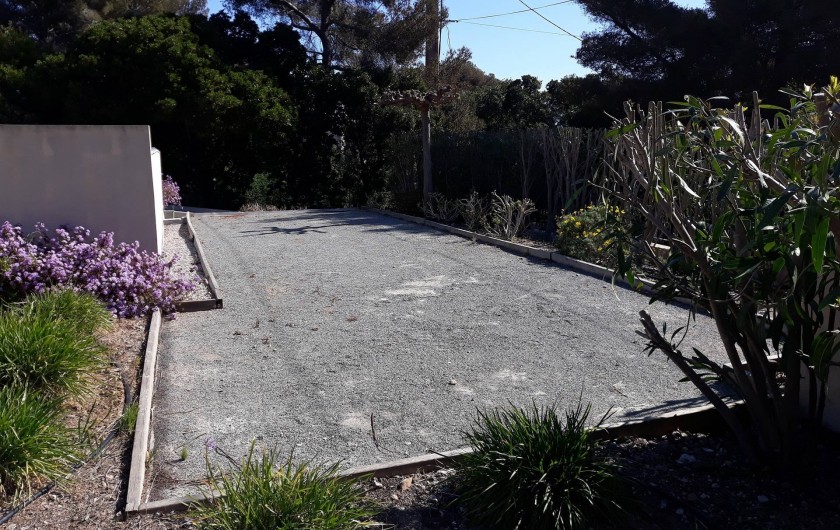 Location de vacances - Appartement à Les Issambres - Terrain de pétanque copro