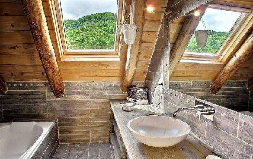 Location de vacances - Gîte à Campan - Salle de Bain étage