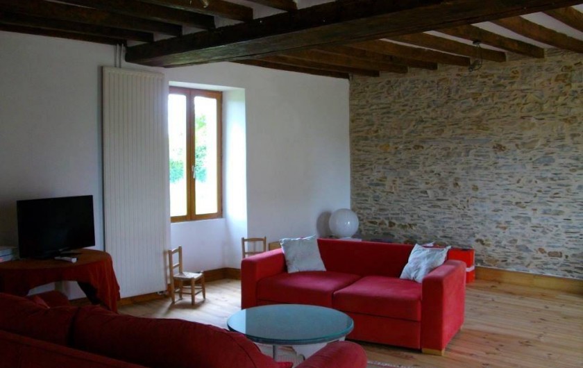 Location de vacances - Gîte à Noyant-la-Gravoyère - Salon