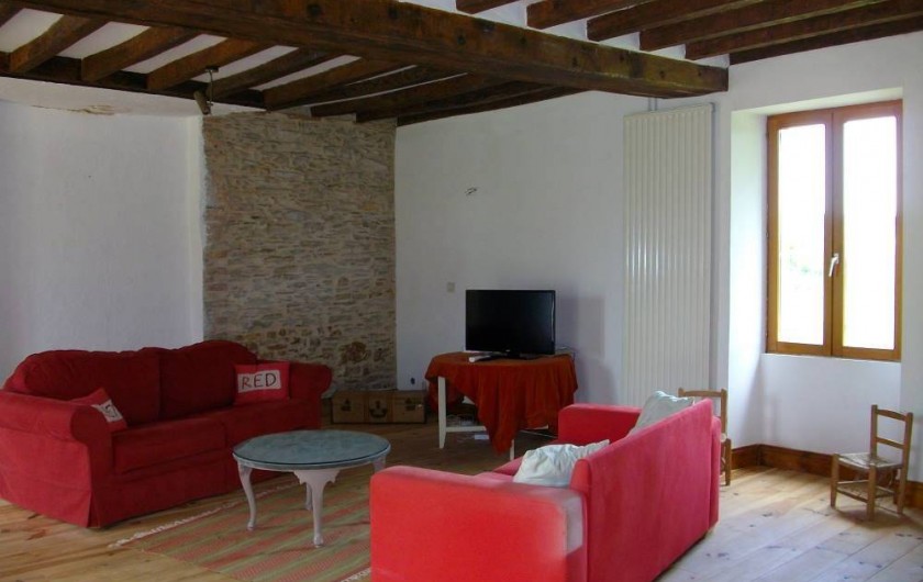 Location de vacances - Gîte à Noyant-la-Gravoyère - Salon 