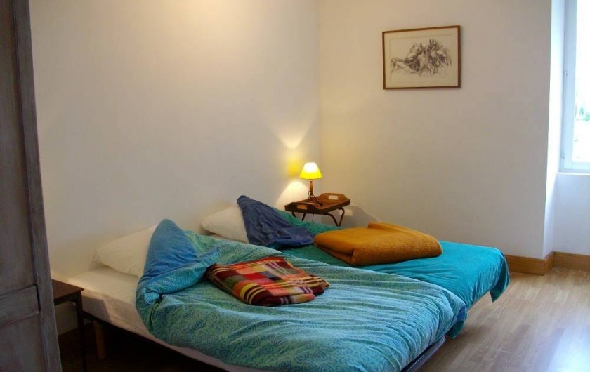 Location de vacances - Gîte à Noyant-la-Gravoyère - chambre