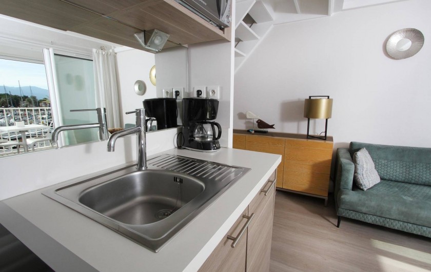 Location de vacances - Appartement à Saint-Cyprien Plage - Duplex, Cuisine et salon