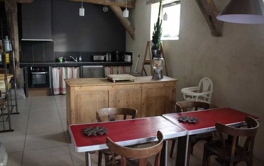 Location de vacances - Gîte à Roussennac - Cuisine de la maison d'hôtes