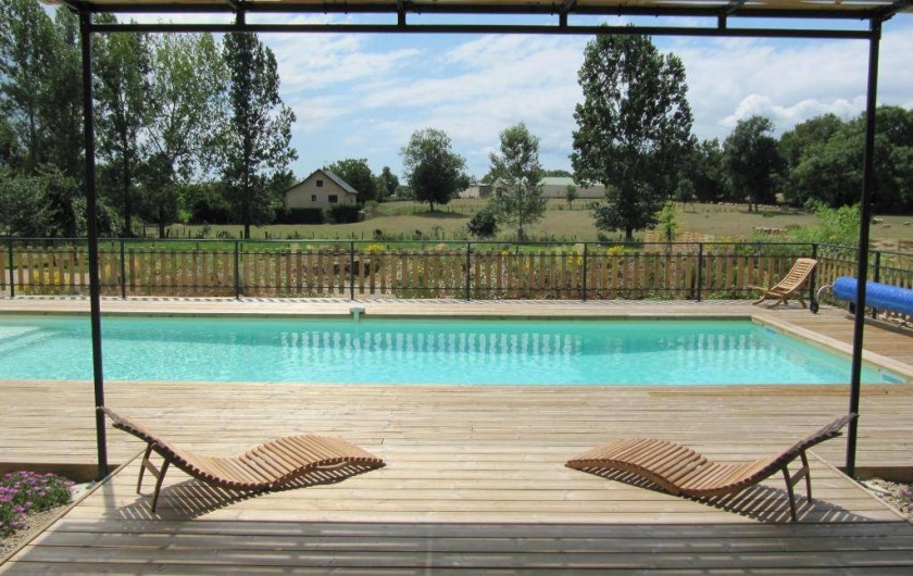 Location de vacances - Gîte à Roussennac - Piscine du Mas de la Tourelle